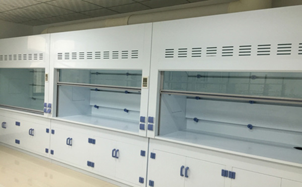 PP通风柜2.jpg PP通风柜2.jpg